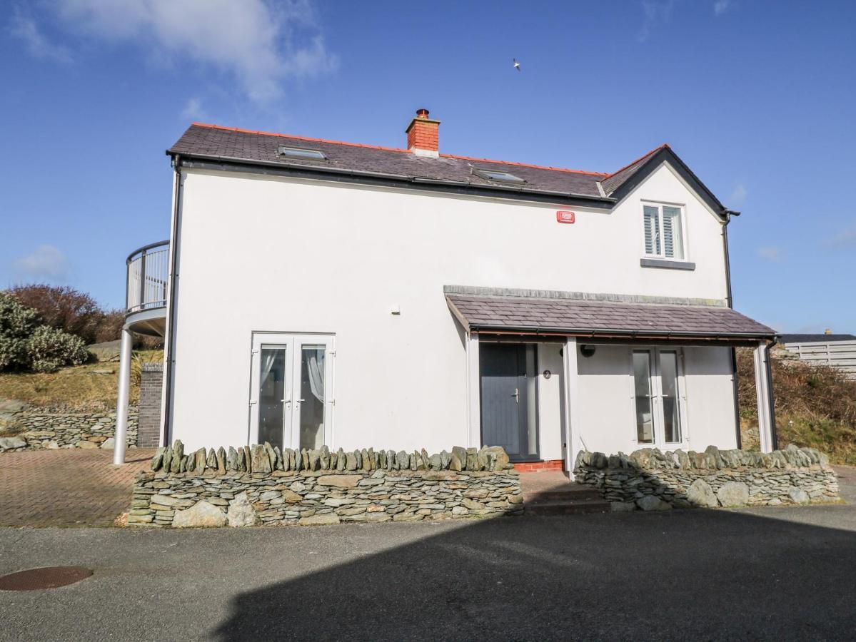 Villa Bay View Holyhead Exterior foto
